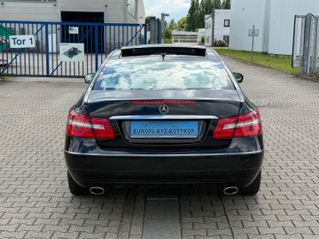Mercedes E 350 - 4