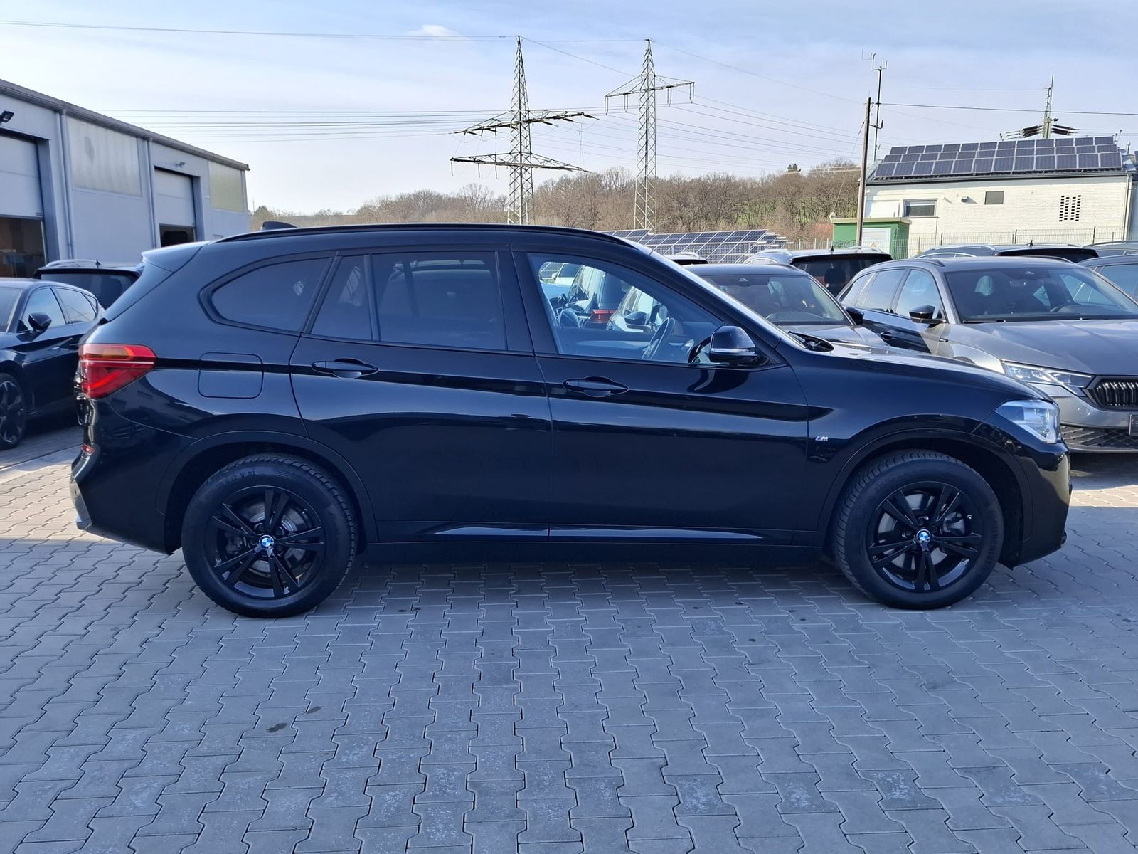 Fahrzeugabbildung BMW X1 xDrive 20 d M Sport PANO*LED*ACC*H&amp;K*HUD*AppC