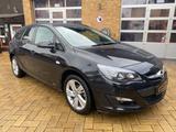Opel Astra J ST 1.4 Turbo Style Sitz/Lenkradhzg. PDC - Opel Astra J mit Benzin-Antrieb