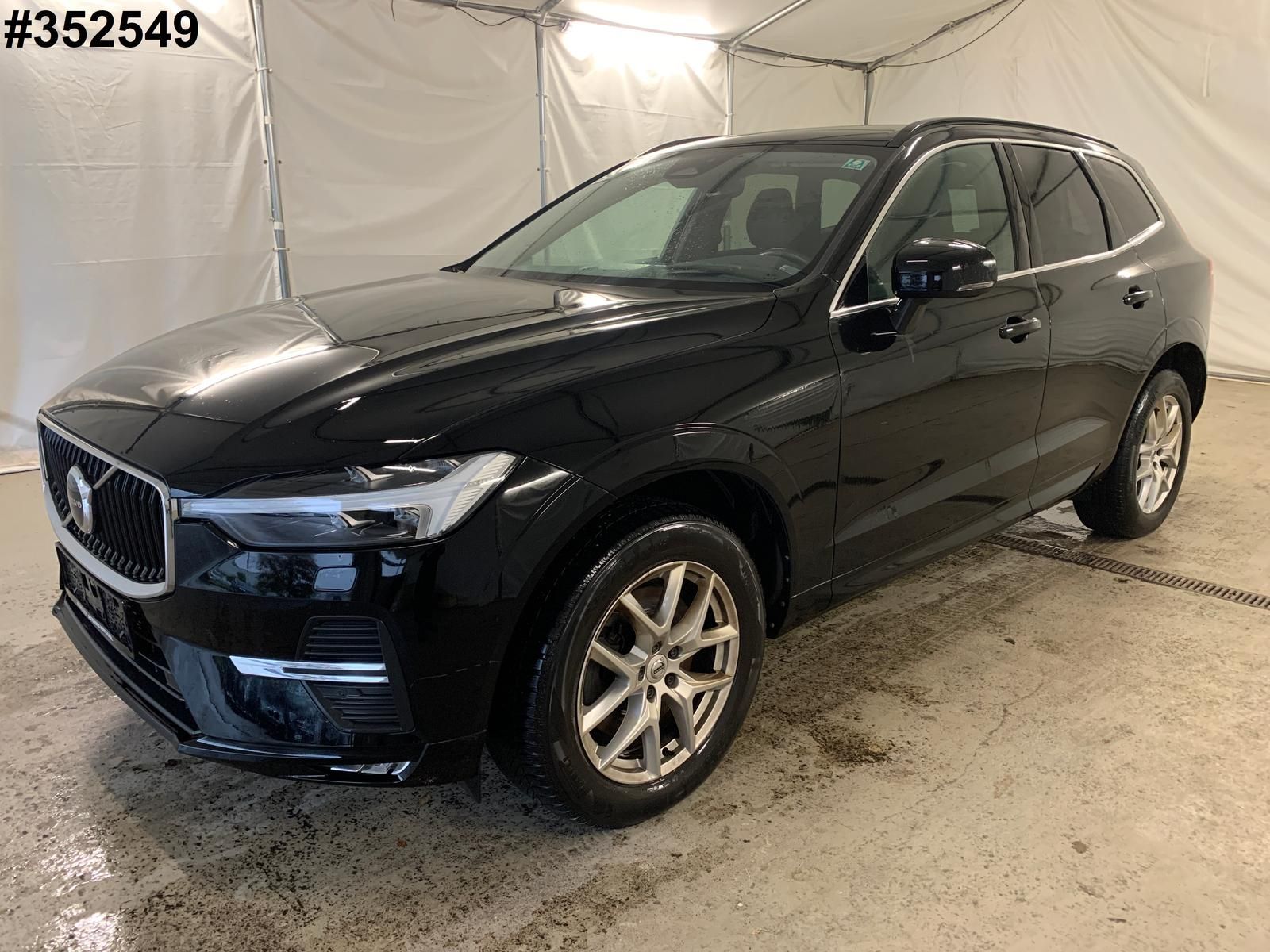 Volvo XC60 Momentum Pro AWD Mopf