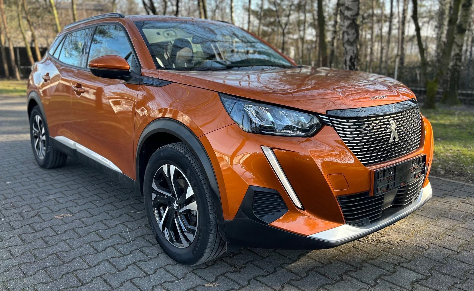 Peugeot 2008 Allure LED*AUTOMATIK*SPURASSIST*KAMERA*SHZ