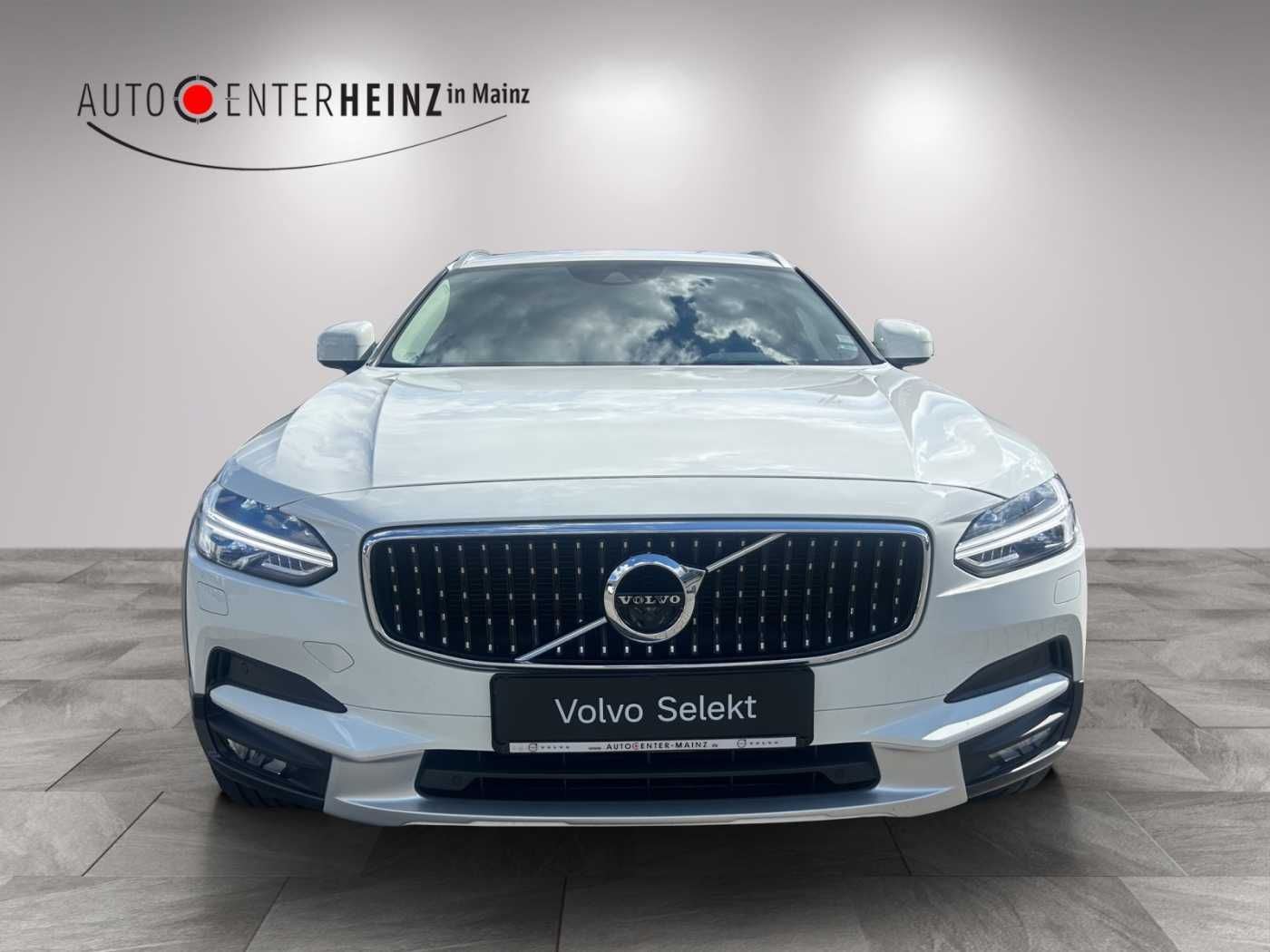Volvo V90 Cross Country Pro AWD foto 2
