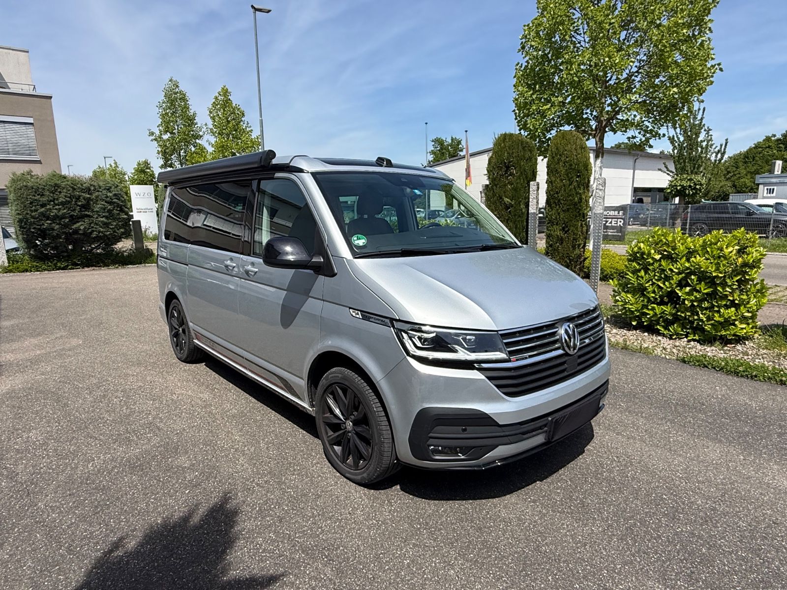 Volkswagen T6.1 California Edition Red . 2 foto 2