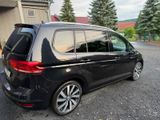 Volkswagen Touran 2.0 TDI 140kW DSG Highline Pano R-Line 18 - Volkswagen Touran: 140 TDI
