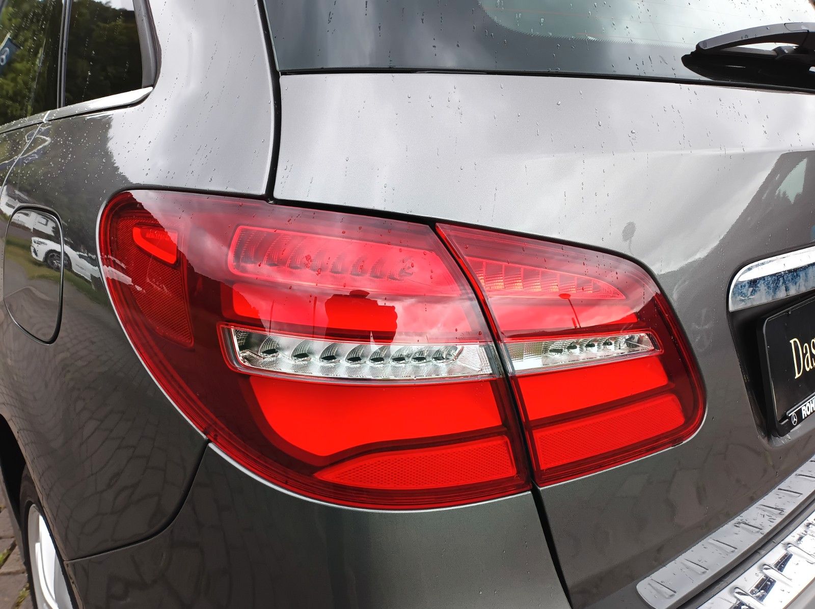 Fahrzeugabbildung Mercedes-Benz B 200d*ALLRAD+AHK+8FACH+BUSINESS+WENIG KM+INSPEK