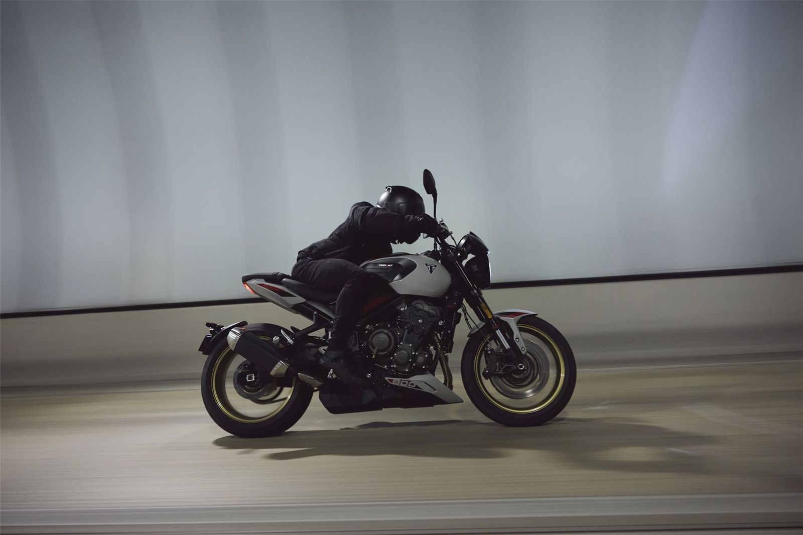 Fahrzeugabbildung Triumph Trident 800