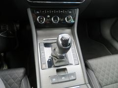 SKODA Superb Combi 2.0 TDI Ambition DSG AHK RFK ACC SKODA Superb Combi 2.0 TDI Ambition DSG AHK RFK ACC