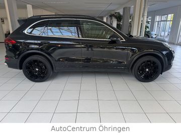 Porsche Cayenne - 4
