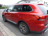 Mitsubishi Outlander 2.2 DI-D 4WD Automatik SUV-Star+ S... - Mitsubishi Outlander: Allradantrieb, 2.4