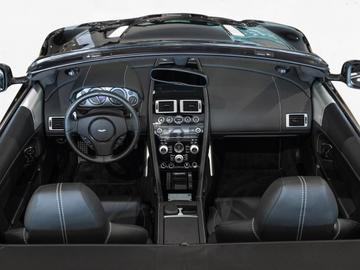 2011 Aston Martin DBS — миниатюра 31