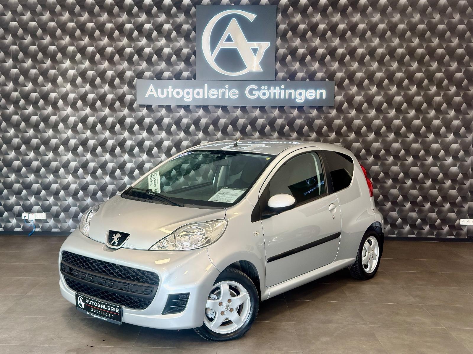 Peugeot 107 Black & Silver Edition/KLIMA/ELEKTR FENSTER