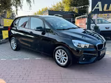 BMW 218i Tourer Active*Klimaautomatik*Pdc*Shzg*2.HD - BMW 218 in Berlin