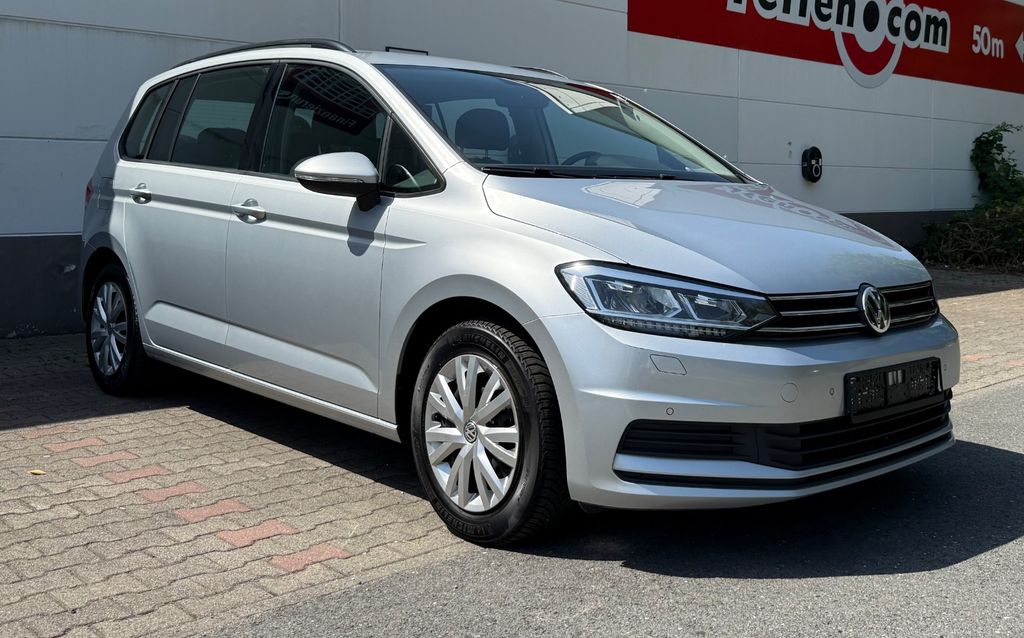 Image of Volkswagen Touran