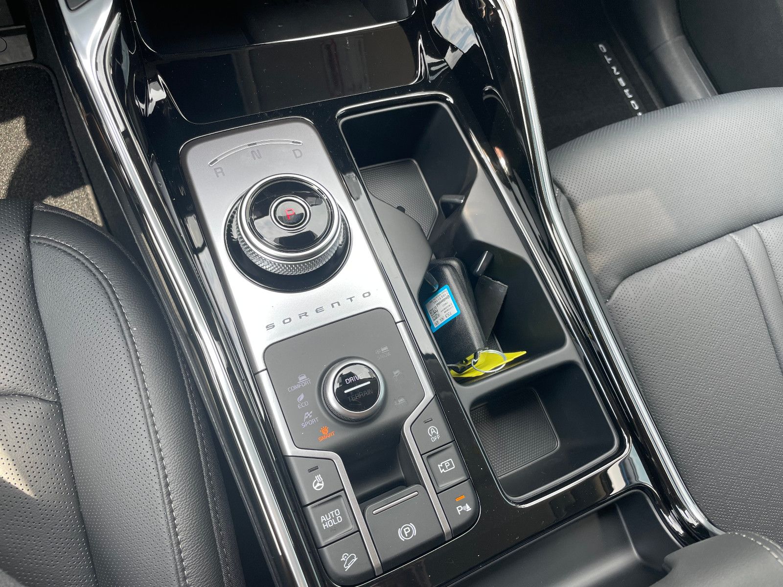 Fahrzeugabbildung Kia Sorento AWD SPIRIT Leder, 7Sitze