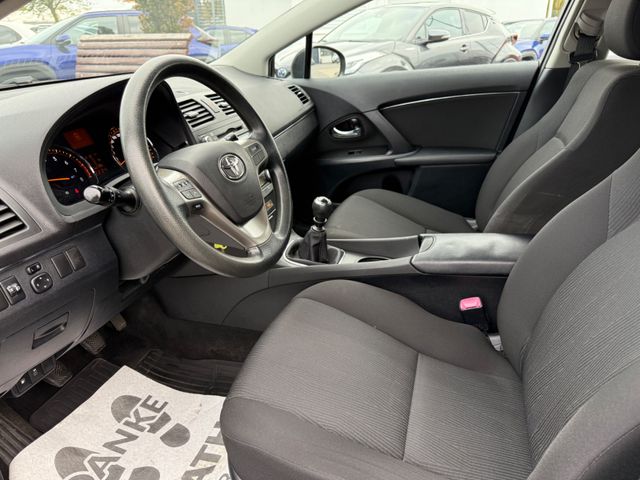 Toyota Avensis  Kombi Basis