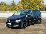 Volkswagen Touran Highline PANORAMAGLASDACH, AHK, DSG