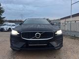 Volvo V60 Cross Country Plus AWD,I-Hand, 23908€Netto - Volvo V60 Gebrauchtwagen in Stuttgart