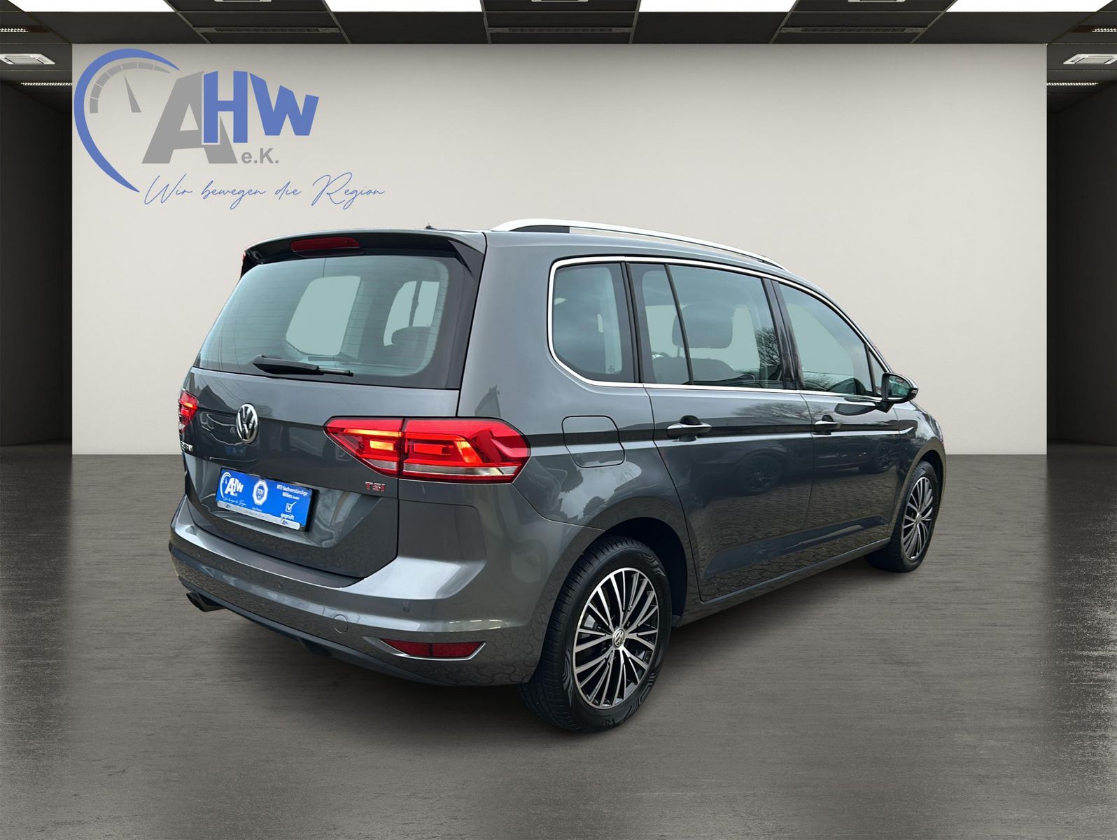 Fahrzeugabbildung Volkswagen Touran 1,8 TSI Highline BMT/Start-Stopp