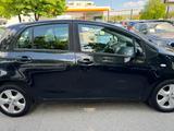 Toyota Yaris Executive Motor 1,3 Ltr.Klimaautomatik - Toyota Yaris: Executive