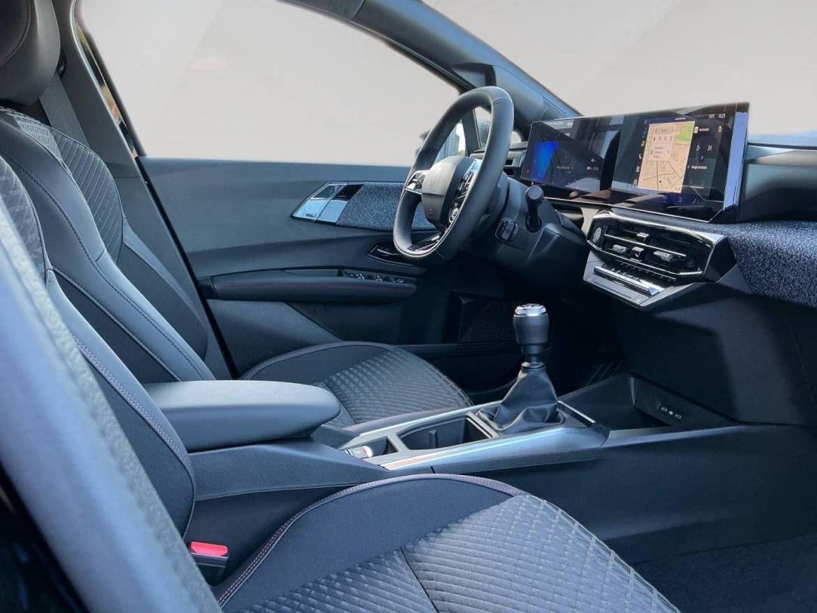 Fahrzeugabbildung Renault CLIO VI Techno TCe 115