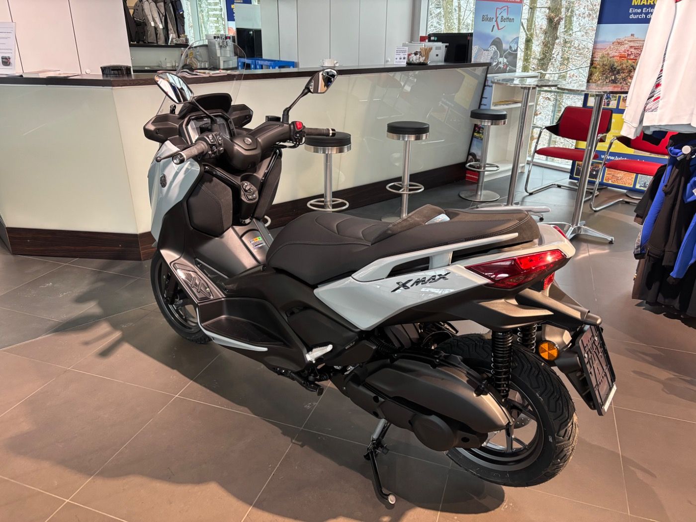 Fahrzeugabbildung Yamaha XMax 125 Tech Max Modell 2025 5 Jahre Garantie