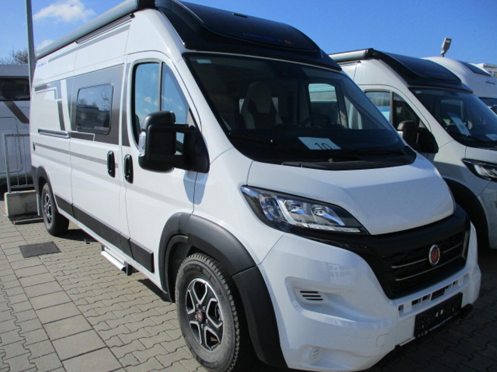 Eura Mobil Van V 595 HB Weihnachts Spezial