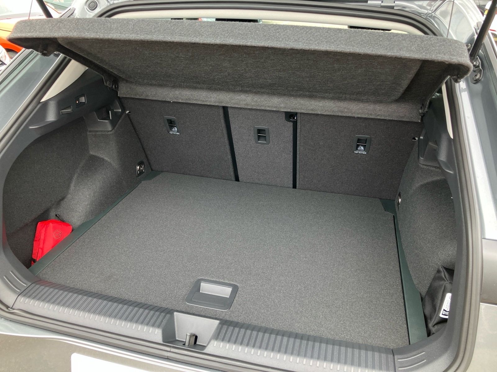 Volkswagen T-Roc - Bild 8
