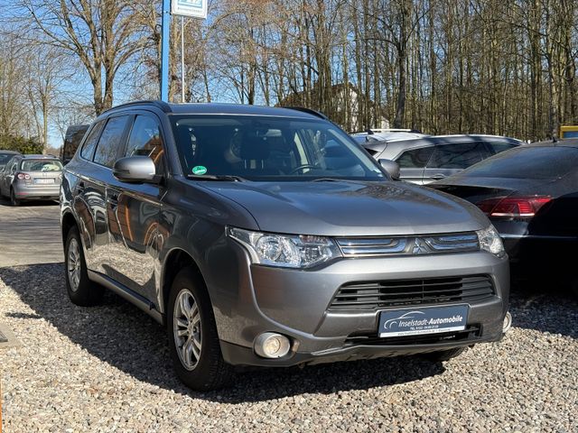 Mitsubishi Outlander ClearTec Invite 2WD (Gewerbe/Export!)