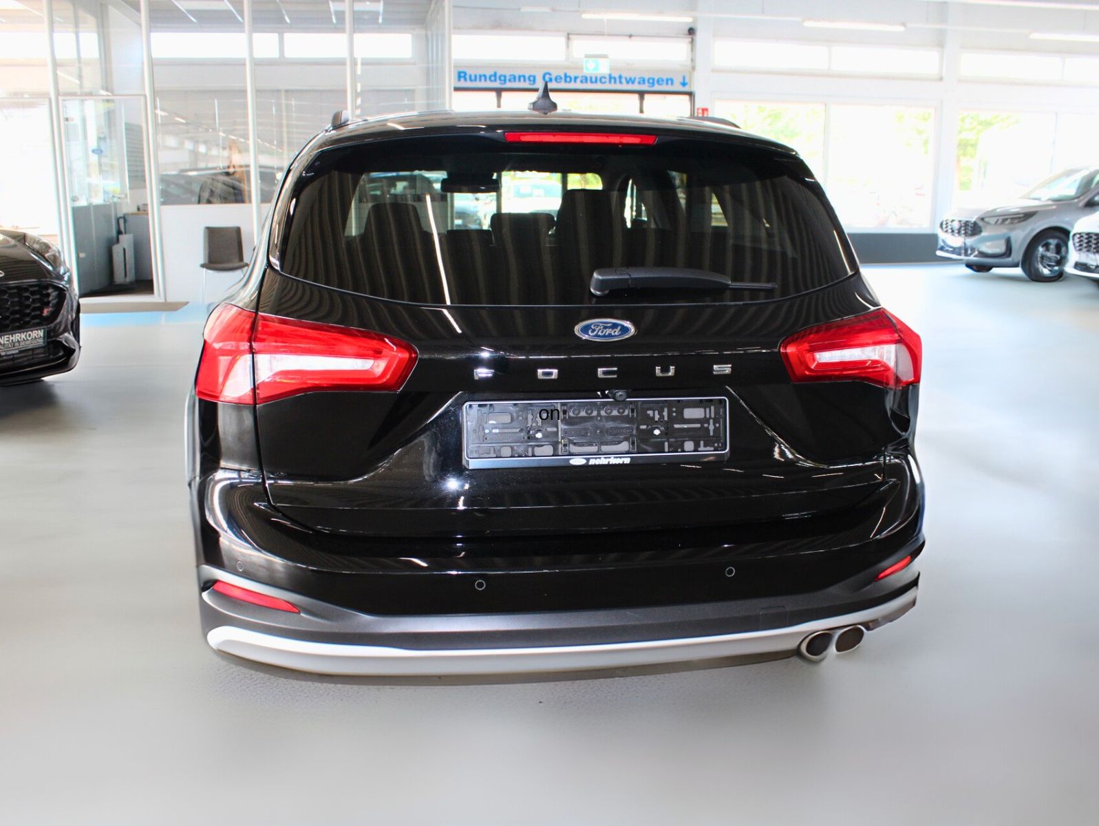 Fahrzeugabbildung Ford Focus Active Turnier LED NAVI WinterPaket uvm.