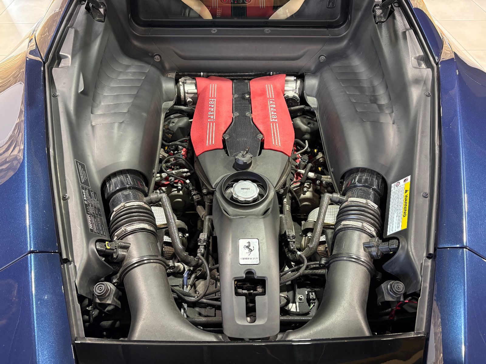 Fahrzeugabbildung Ferrari 488 GTB//LIft/1-HAND.BRD/FERRARI-POWER/GARANT