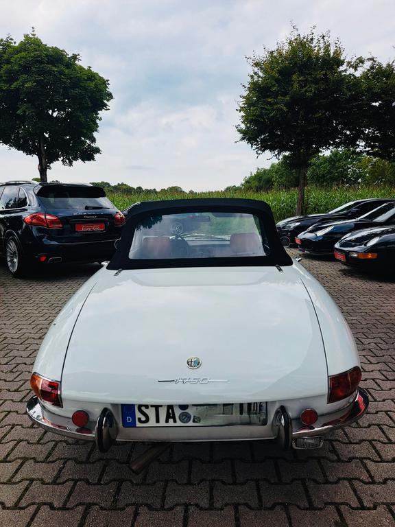 Alfa Romeo Spider