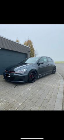 Volkswagen Golf 7 GTI DSG SLS Stufe 4  alles eingetra...