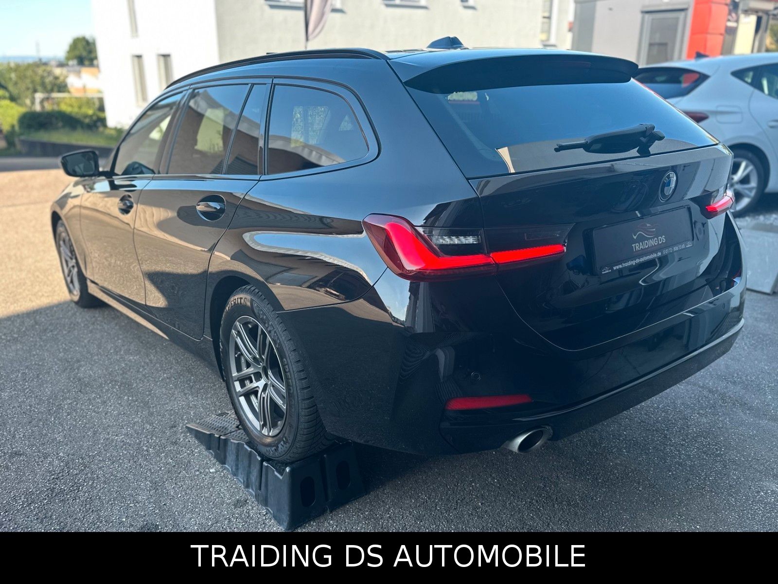 BMW 318i Touring / 5 JA. GARANTIE / -NUR 37.700km- foto 4