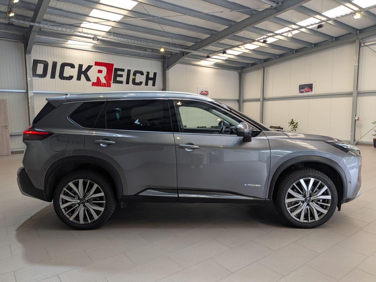 Fahrzeugabbildung Nissan X-Trail 1.5 e-Power e-4 Tekna Bose HUD LED+ 20"