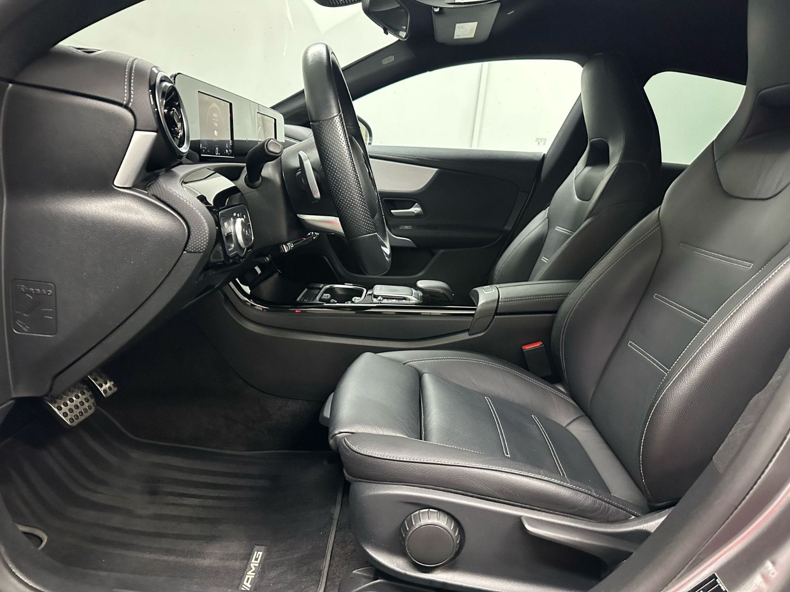 Fahrzeugabbildung Mercedes-Benz CLA 250 e ShootingBrake *AMG*EXCLSUIVE*KAMERA
