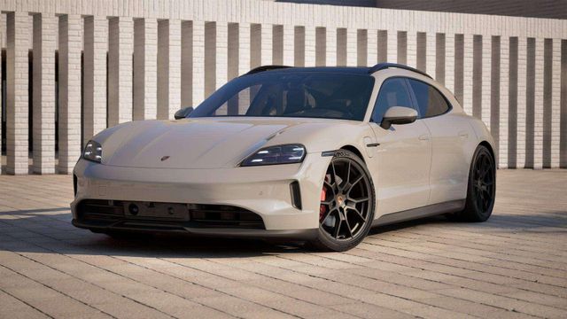 PORSCHE Taycan 4S ST FACELIFT BATT+/PANO/AIR/21 RS/HDMAT