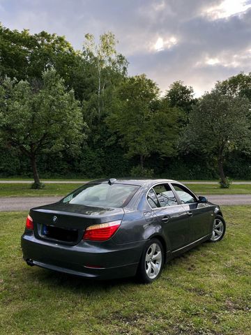 BMW  E 60 530i