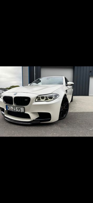 Image of BMW M5