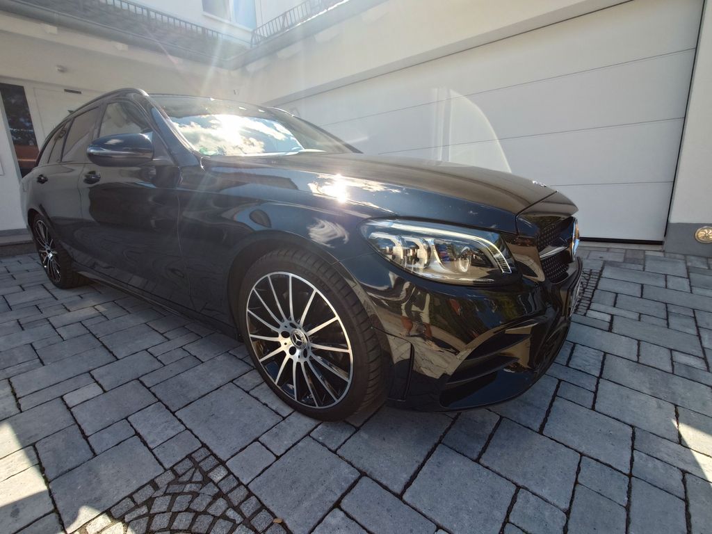 Image of Mercedes-Benz C 220