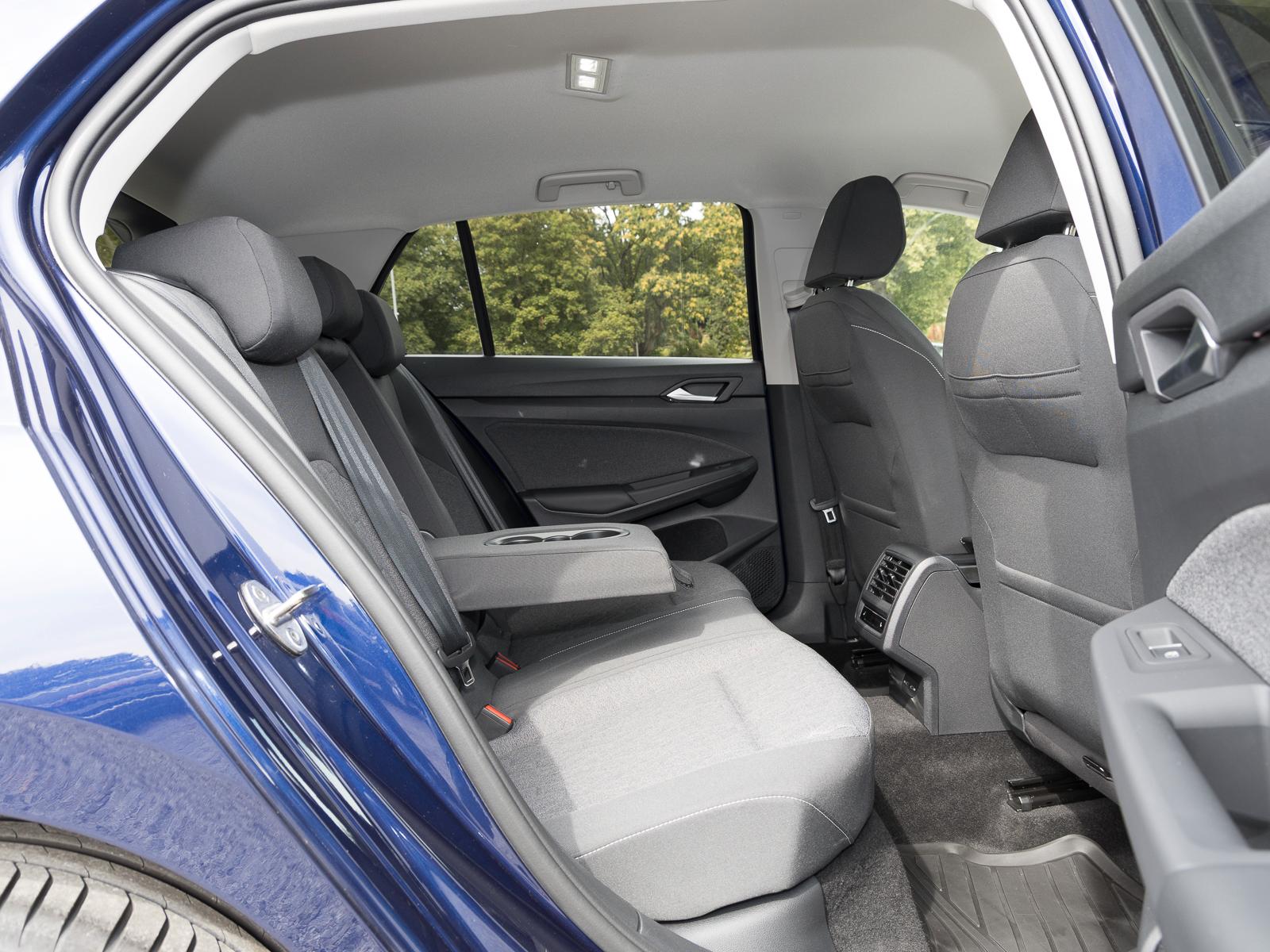 Volkswagen Golf VIII 1.0 eTSI DSG Move STANDHZG REARVIEW LE, миниатюра 7