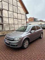 Opel Astra H 1.6 Twinport 77kW  - Opel Astra aus 2004: 1.6