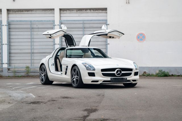 Mercedes-Benz SLS AMG Coupe