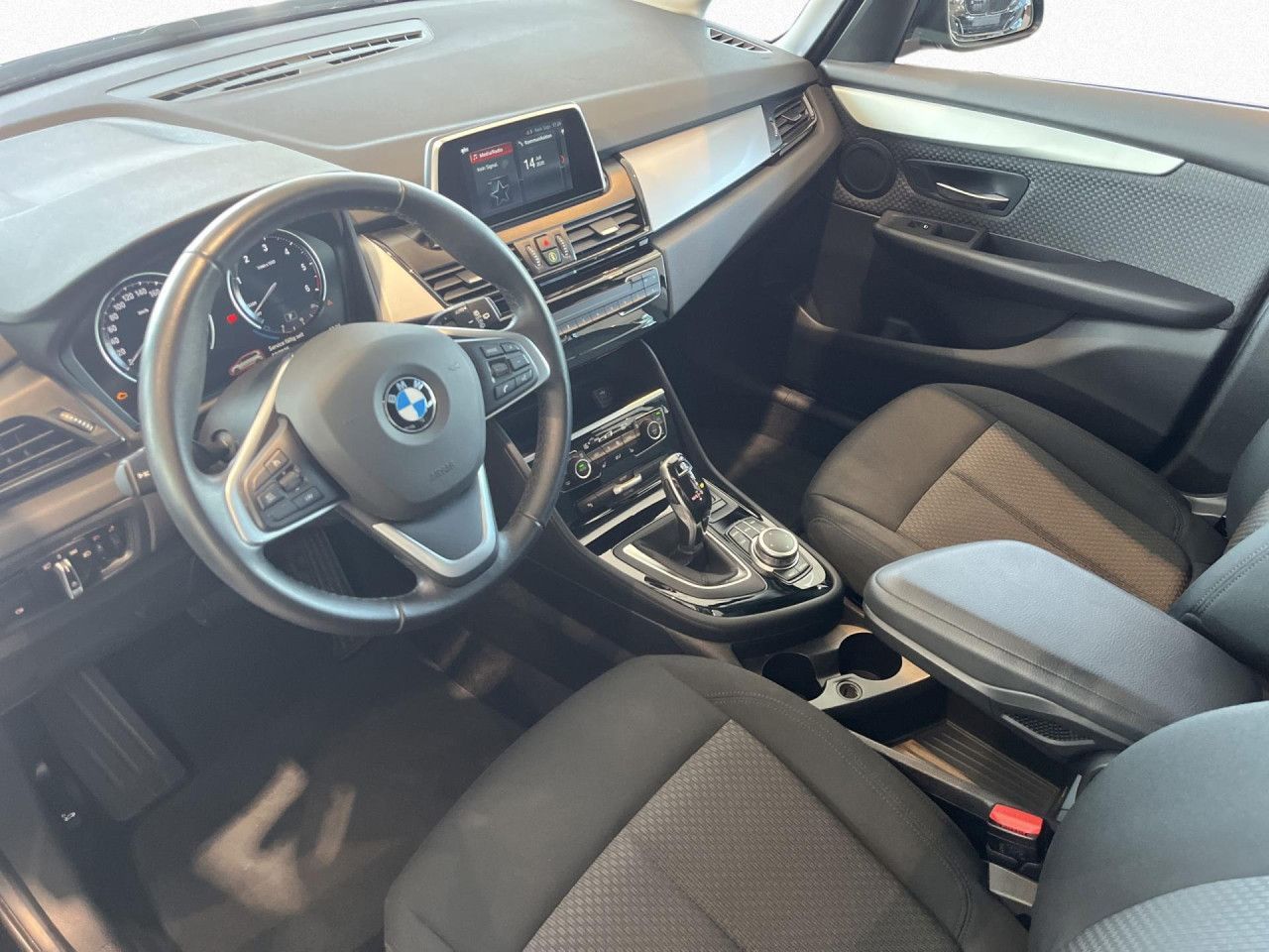 BMW 220 Gran Tourer - Bild 11