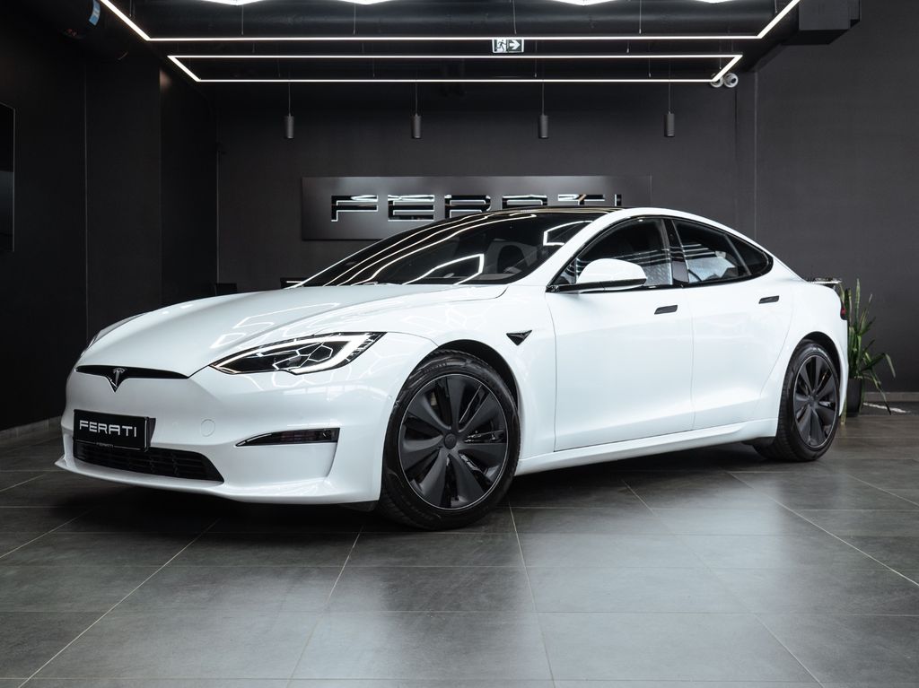 Tesla Model S