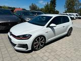 Volkswagen Golf GTI Performance*19"H&R*NAVI*LED*KAM*VIRTUAL - Volkswagen Golf mit Benzin-Antrieb: Sportwagen