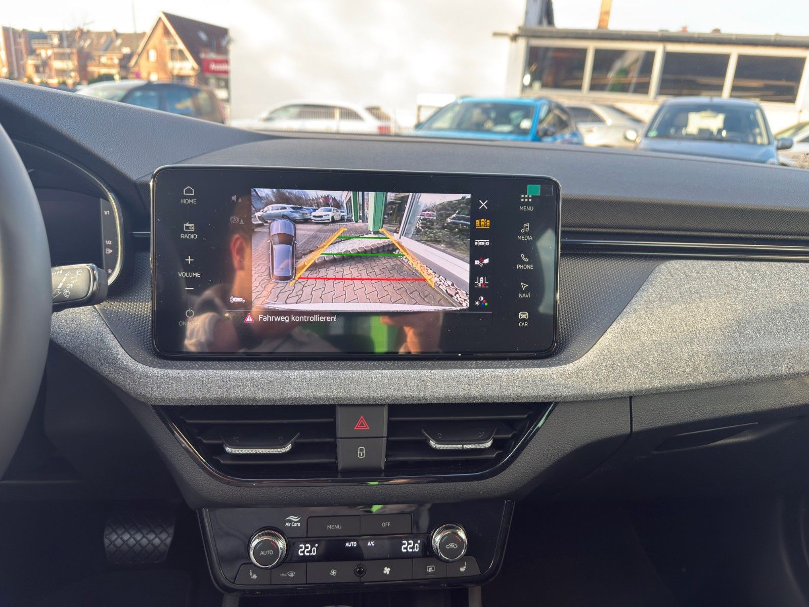 Fahrzeugabbildung SKODA Kamiq Balance 1,5 TSI 110 kW 7-Gang-DSG