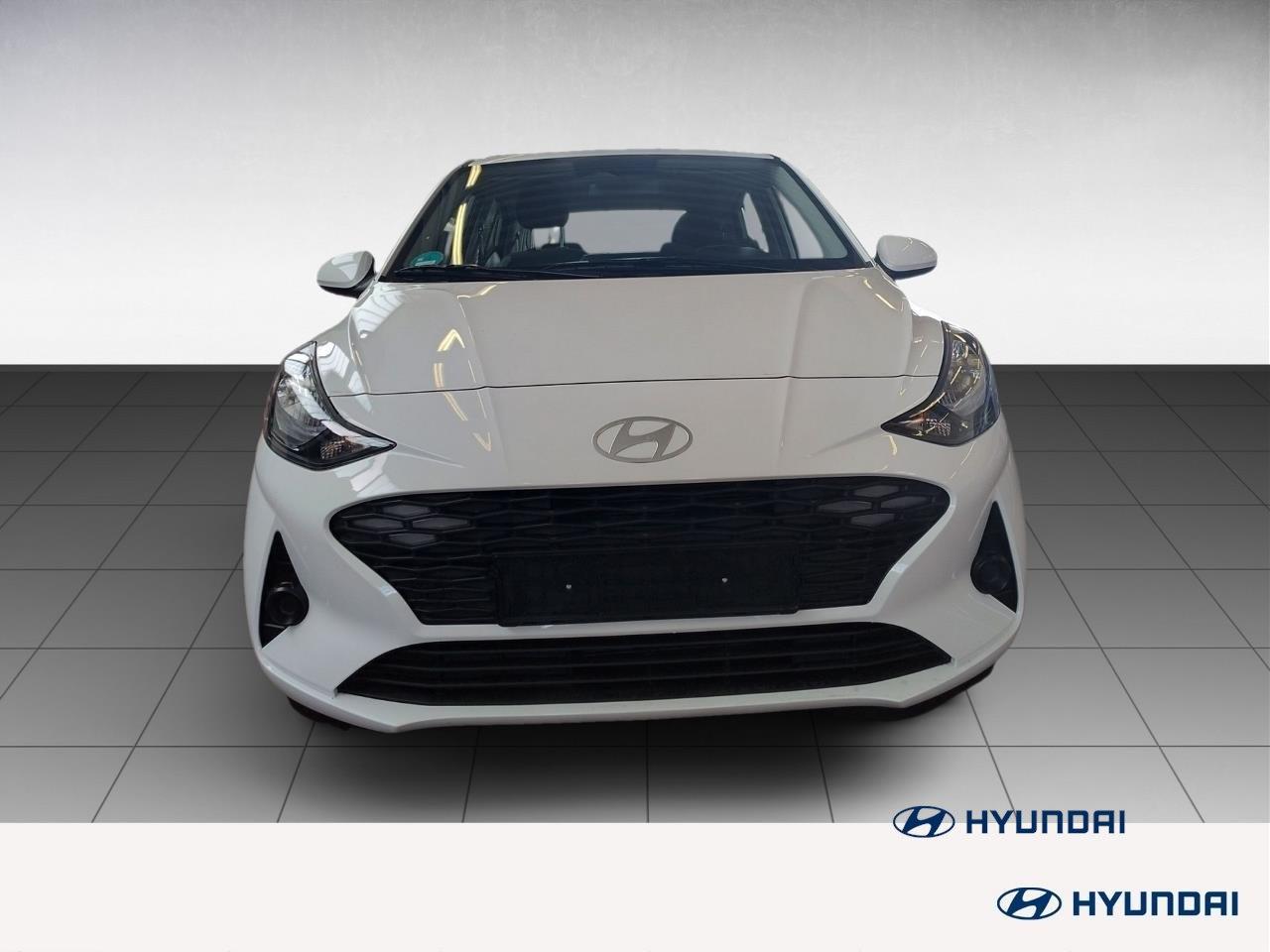 Hyundai i10 1.0 SELECT NAVI KAMERA PDC ALLWETTERREIFEN