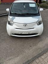Toyota IQ 1,4 Diesel Kleinwagen - Toyota IQ mit Diesel-Antrieb