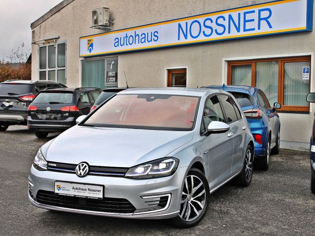 Volkswagen e-Golf 100KW (WäPu,CCS,SHZ,ACC,RFK,DAB,LMR17,..)