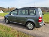 Volkswagen Touran 1.9 TDI DSG DPF Trendline - Volkswagen Touran mit Diesel-Antrieb: 1.9
